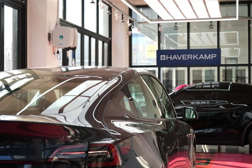 Tesla Model Y window tinting review