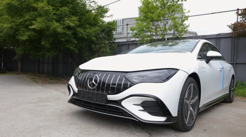 Mercedes-Benz EQE V295 body kit - Mercedes-Benz EQE Body Kit & Aero Parts Review - Enhanced Style photo 5