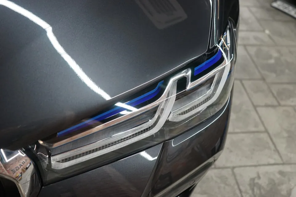 BMW 530e G30 ppf - BMW 530e PPF Review: Headlight Protection & Bumper Coating photo 4
