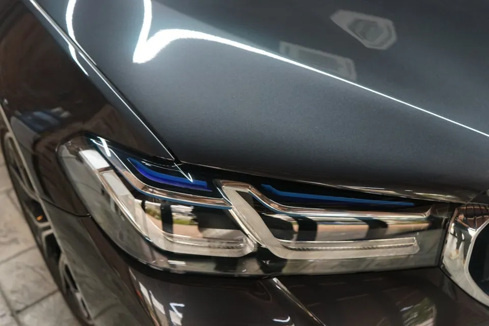 BMW 530e G30 ppf - BMW 530e PPF Review: Headlight Protection & Bumper Coating photo 6