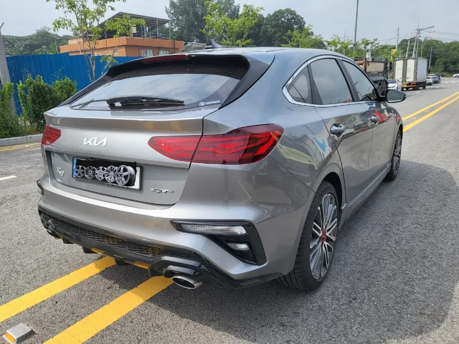 Kia K3 GT Wheel Refinishing Review — Gloss Black Transformation photo 4