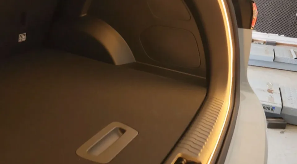 Renault Korea QM6 ambient lighting - Renault Korea QM6 Ambient Lighting Review photo 4