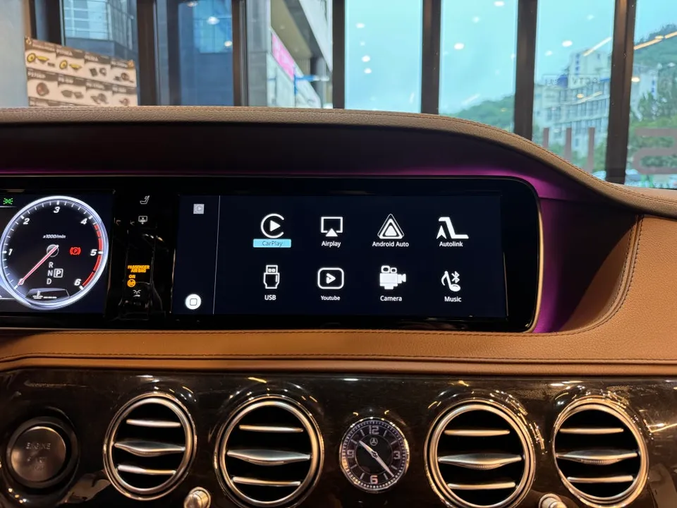 Mercedes-Benz S-Class dashcam navi - Mercedes-Benz S-Class Dashcam & Navigation Install — Busan photo 3