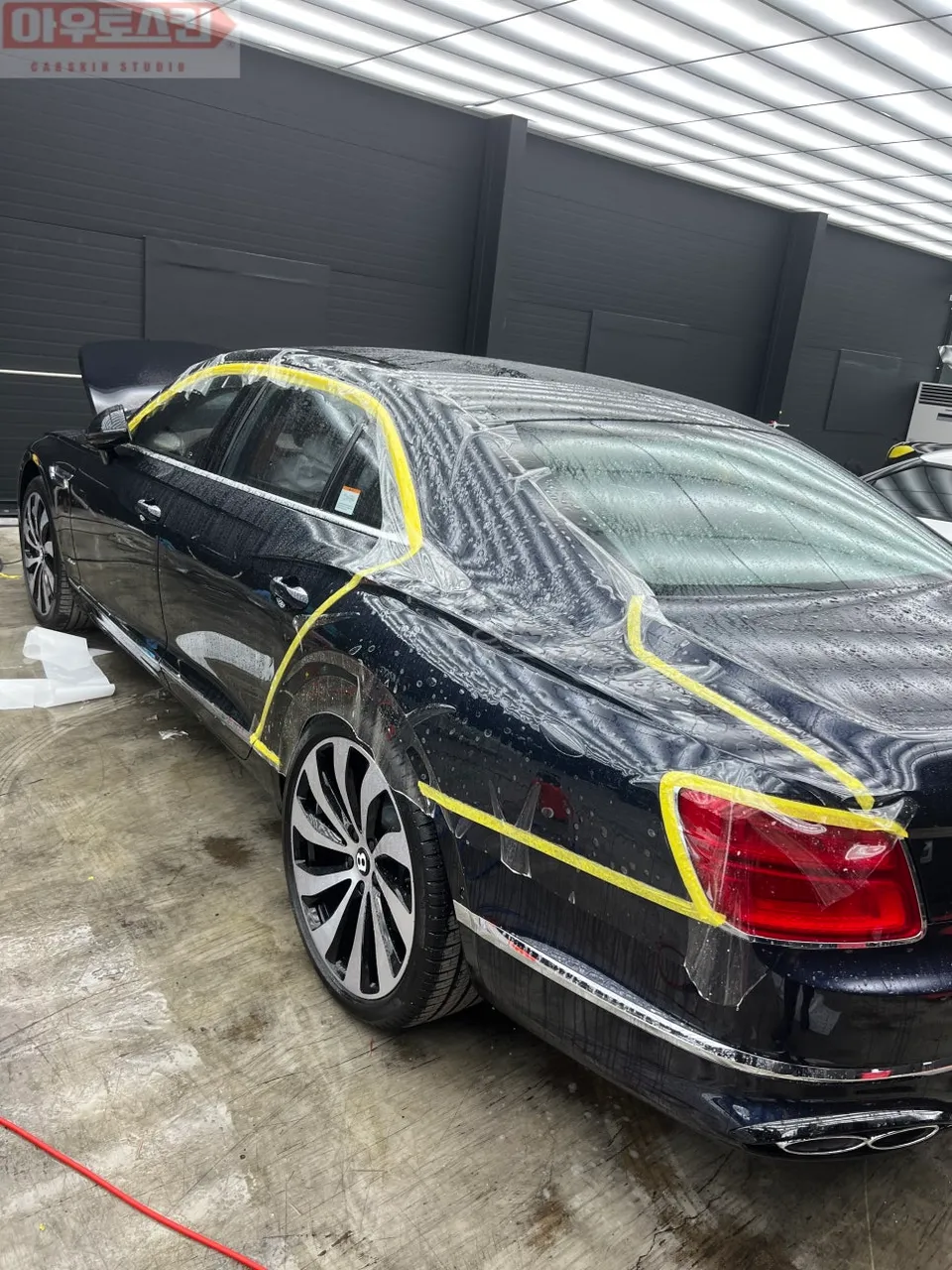 Bentley Flying Spur PPF施工事例｜費用目安と仕上がり 施工写真 2-2