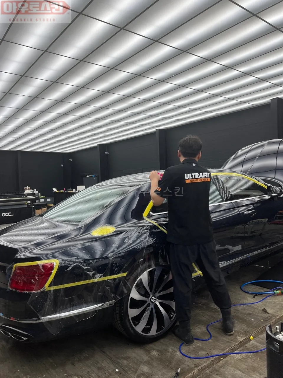 Bentley Flying Spur PPF施工事例｜費用目安と仕上がり 施工写真 3-2