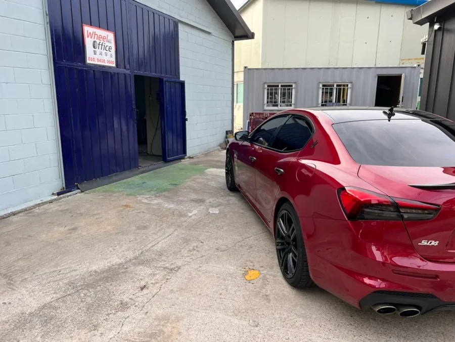 Maserati Ghibli wheel repair installation result