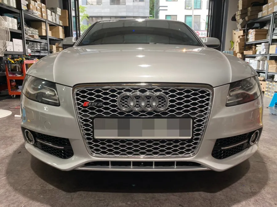 Audi A4 B8 body kit - Audi A4 B8 RS Grille Upgrade Review photo 4