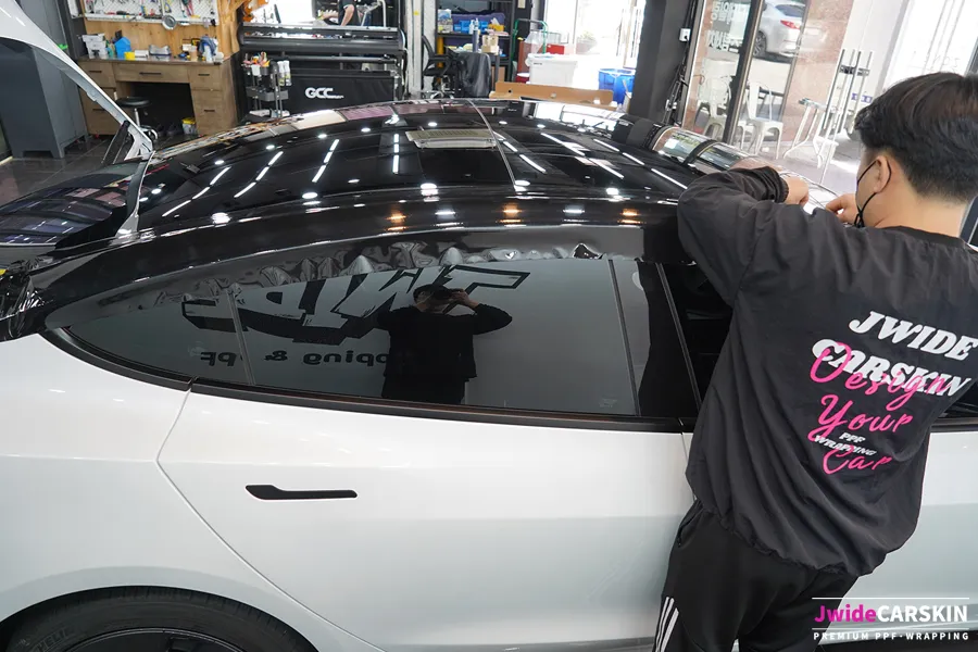 Tesla Model 3 PPF施工事例|費用目安・仕上がり 施工写真 3-1