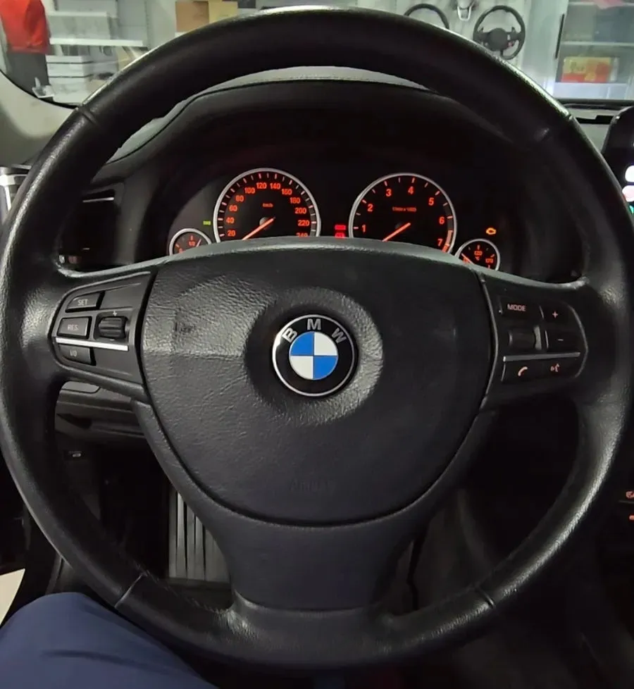 BMW 7 Series ambient lighting - BMW 7 Series Ambient Lighting Review: Cost & Results photo 5