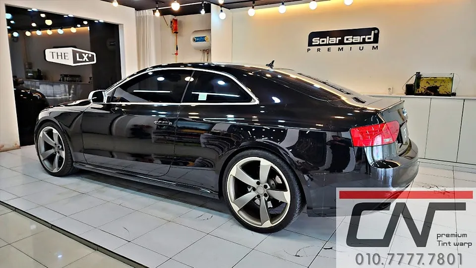 Audi RS5 window tinting - Audi RS5 Window Tinting Review - Laminate Glass Effect photo 3