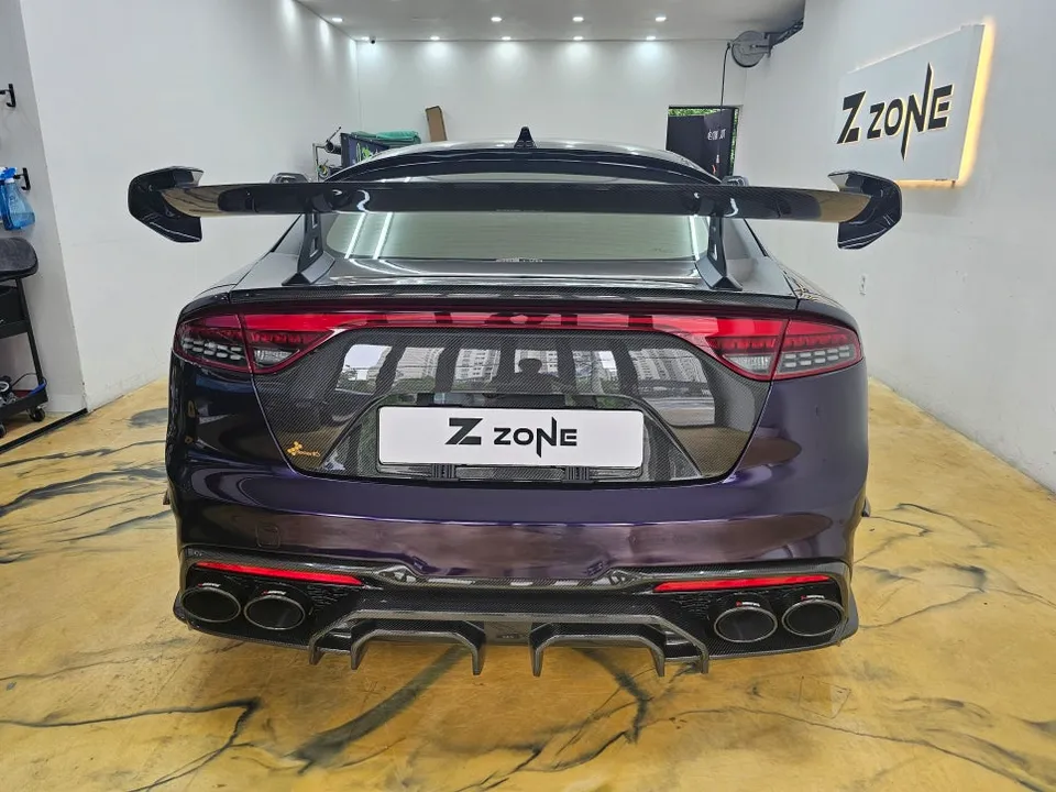 Kia Stinger PPF施工事例|費用目安と仕上がり 施工写真 1-2