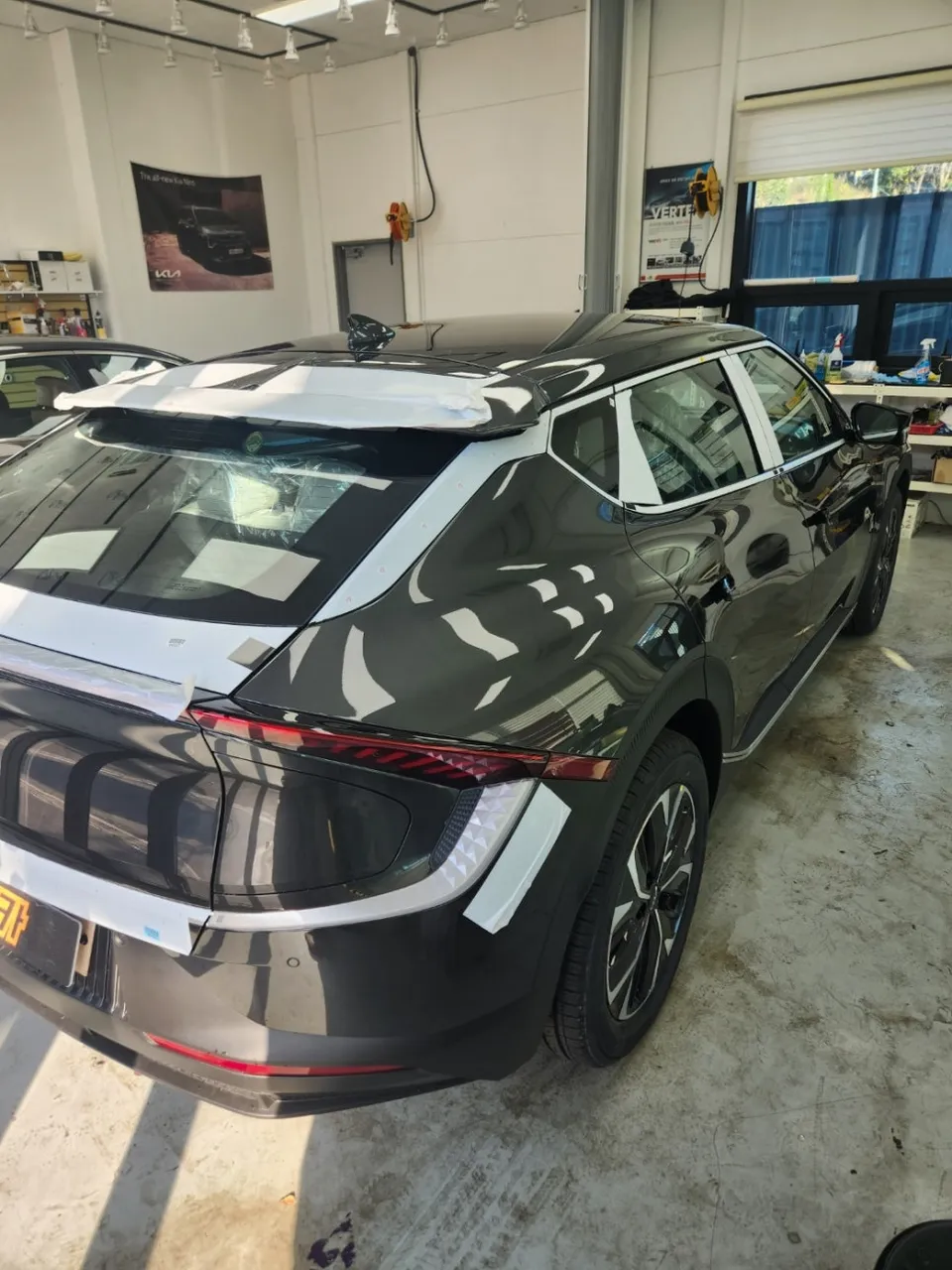 Kia EV6のPPF施工事例|費用目安と仕上がり 施工写真 3-2