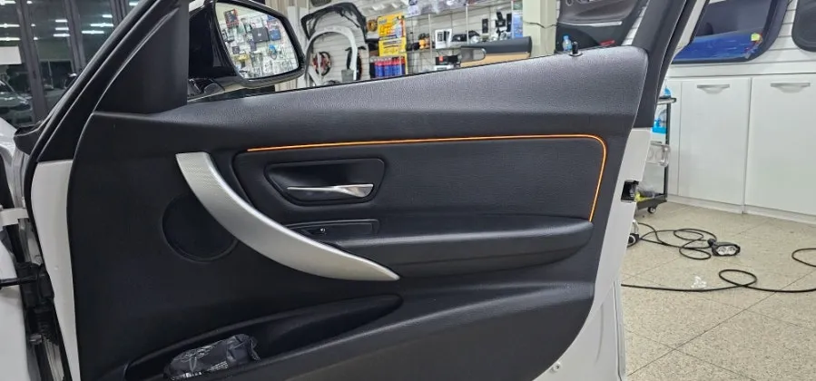 BMW 3 Series F30 ambient lighting - BMW 3 Series F30 Ambient Lighting Review: Cost & Results photo 5