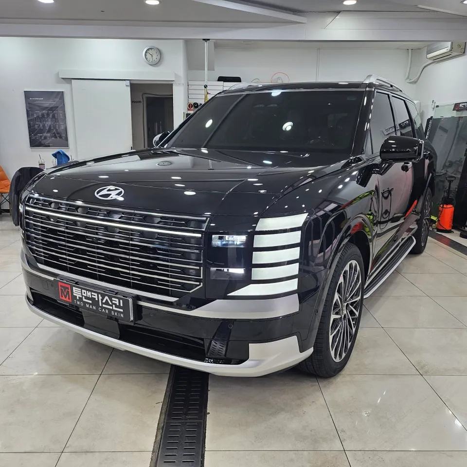 Hyundai Palisade LX3 vinyl wrap - Hyundai Palisade LX3 Vinyl Wrap Review: Chrome Delete Cost photo 4