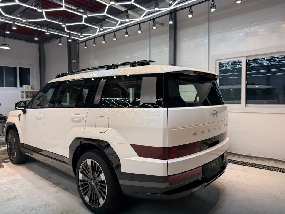 BMW X5のPPF施工事例 施工写真 5