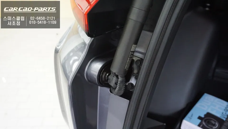 Honda CR-V oem options - Honda CR-V Power Liftgate Installation Review photo 4