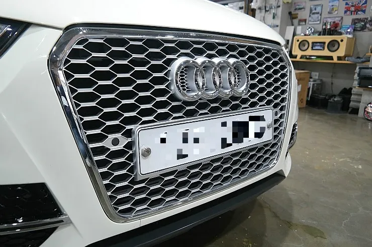 Audi Q3 body kit - Audi Q3 RS Grille Upgrade Review — Enhanced Sporty Look photo 5