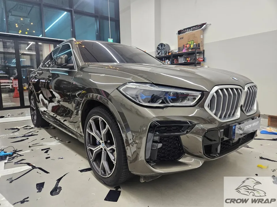 BMW X6 vinyl wrap - BMW X6 Vinyl Wrap Review: Premium White Pearl Transformation photo 4