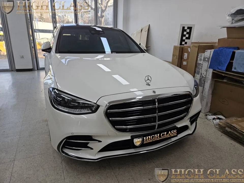 Mercedes-Benz S-Class W223 car audio installation result