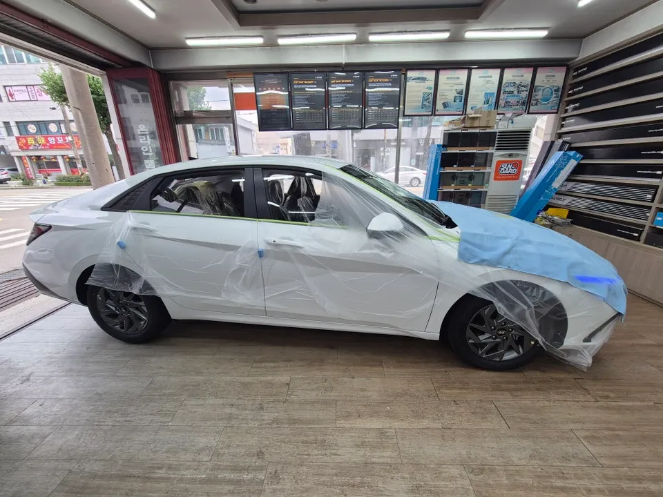 Hyundai Elantraのカーフィルム施工事例|費用目安・仕上がり 施工写真 2-2