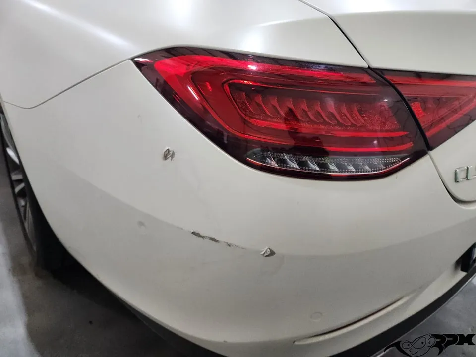 Mercedes-Benz Mercedesのカーラッピング事例|費用目安・仕上がり 施工写真 3-1