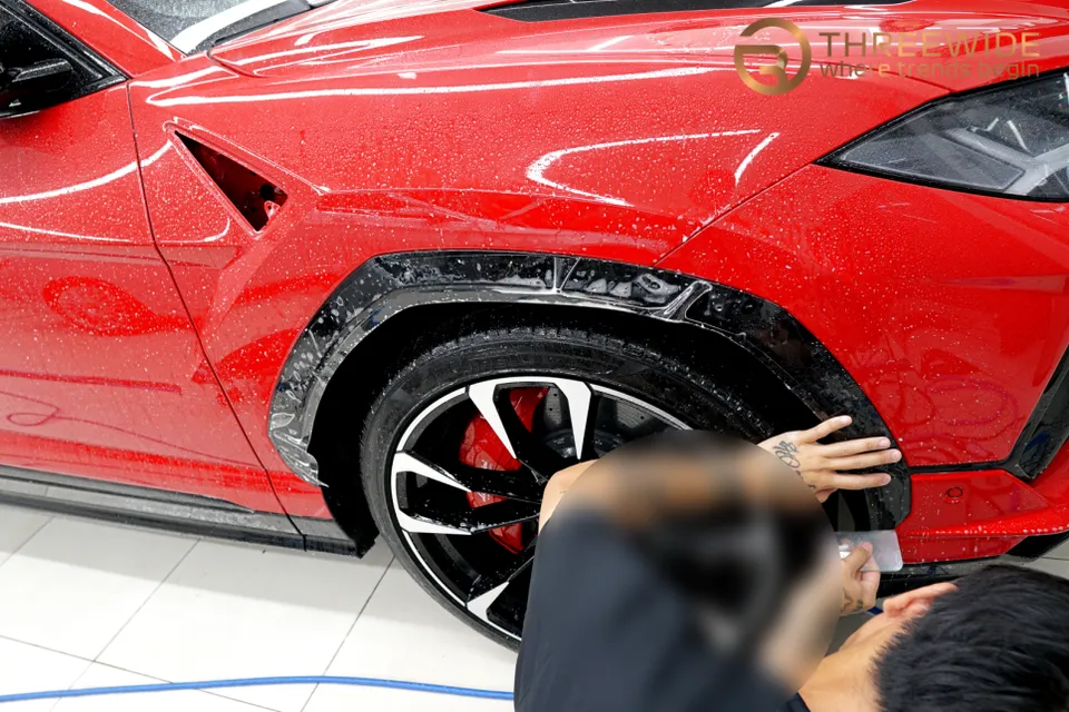 Lamborghini Urus PPF施工事例|韓国での実例紹介 施工写真 2-3