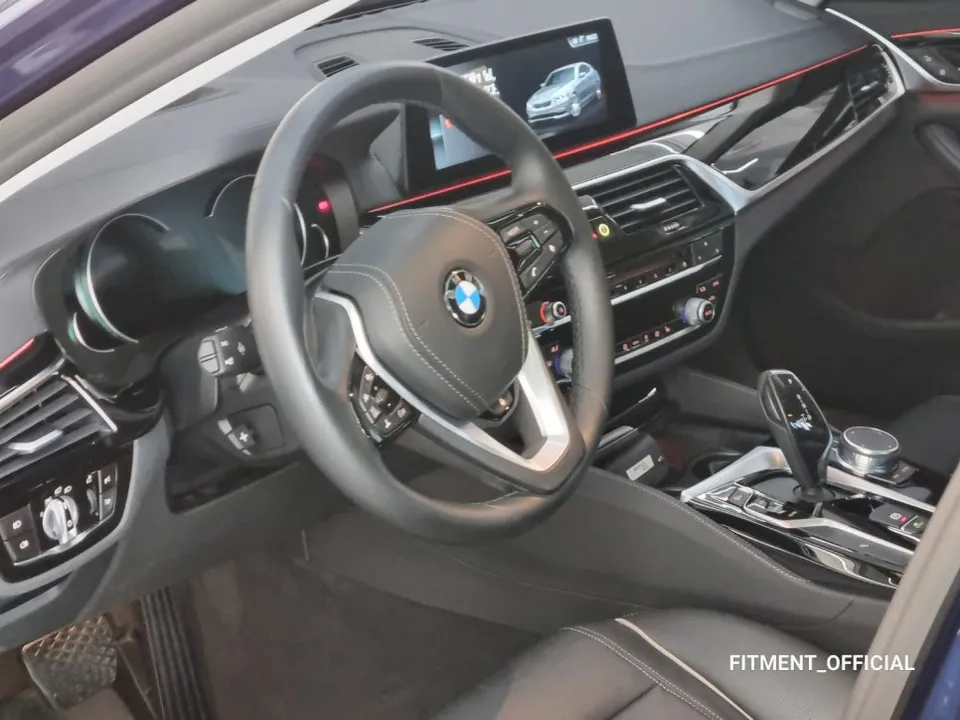 BMW 5 Series G30 ambient lighting - BMW 5 Series G30 Ambient Lighting Review: Cost & Results photo 5