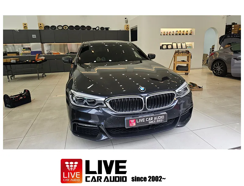 BMW 5 Series G30のカーオーディオ施工事例 施工写真 1-1
