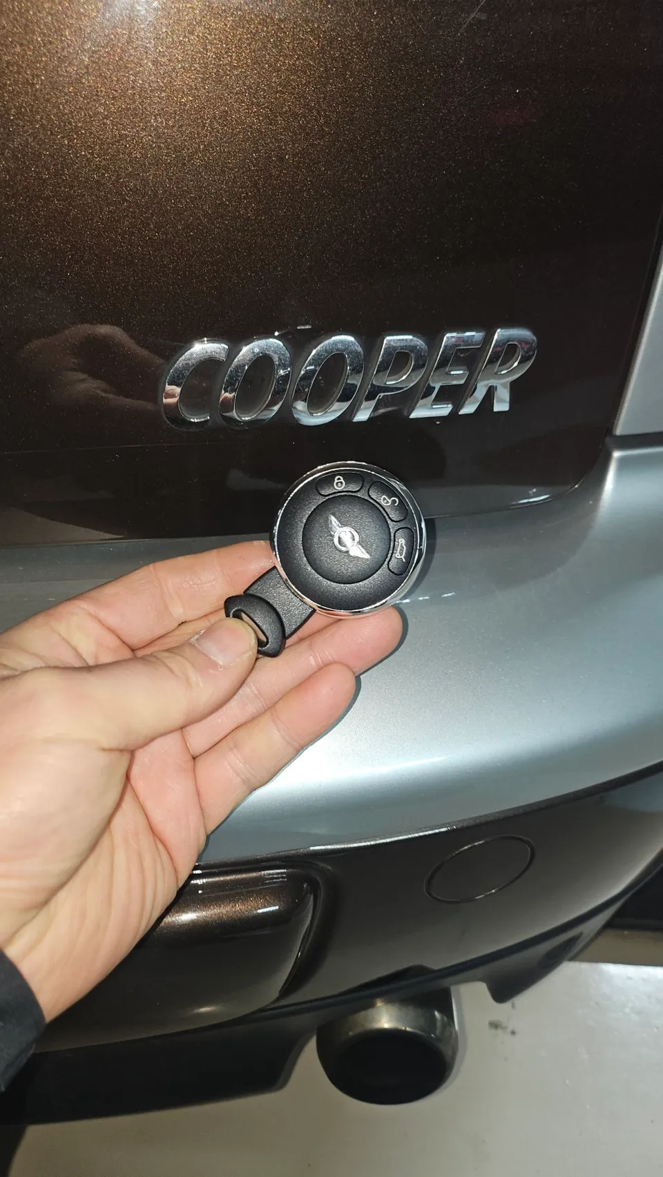 MINI Clubman oem options - MINI Clubman OEM Options Review — Factory Upgrade Cost photo 4