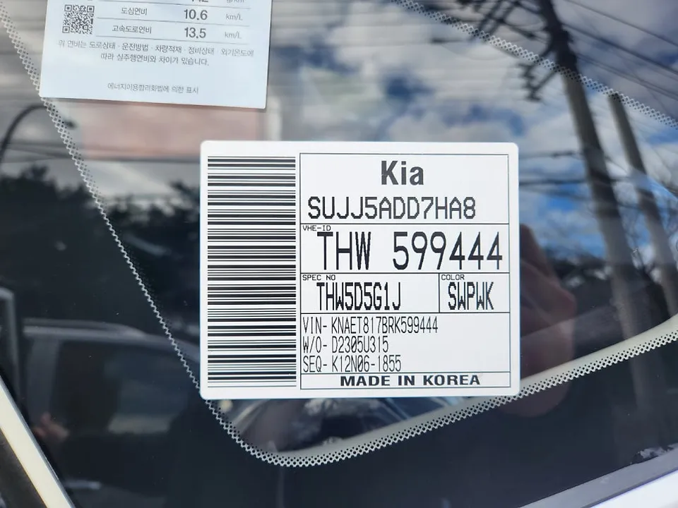 BMW X7のドラレコ取付事例|費用目安と仕上がり 施工写真 1-3