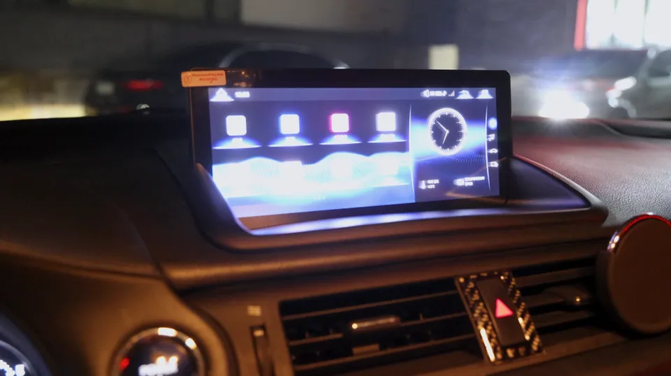 Lexus CT200h ambient lighting - Lexus CT200h Ambient Lighting Review — Transformed Interior photo 4