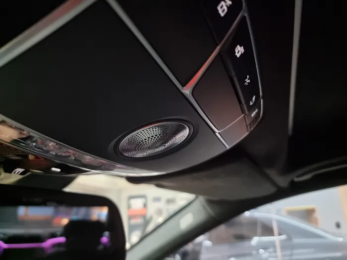 Mercedes-Benz Maybach oem options - Mercedes-Benz Maybach OEM Options Retrofit Review photo 4