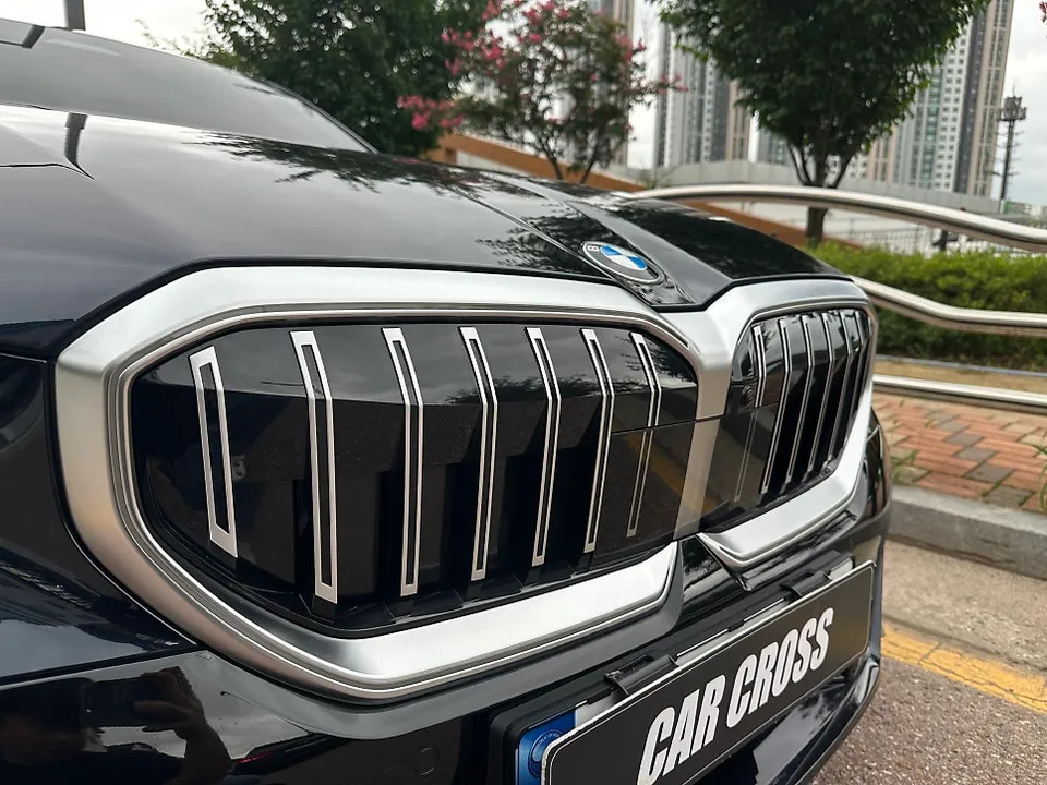 BMW 5 Series G60 PPF施工事例|費用目安・仕上がり 施工写真 3-1