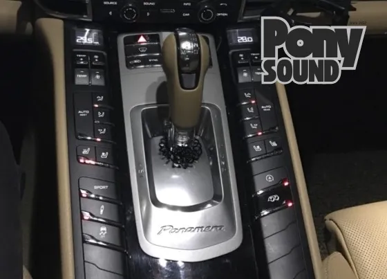 Porsche Panamera 970 oem options installation result