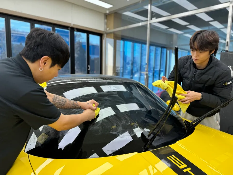ポルシェ 911 992 PPF施工事例|費用目安と仕上がり 施工写真 3-1