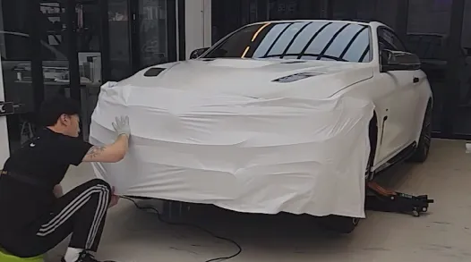 BMW 4シリーズ カブリオレのカーラッピング事例|費用目安・仕上がり 施工写真 1-2