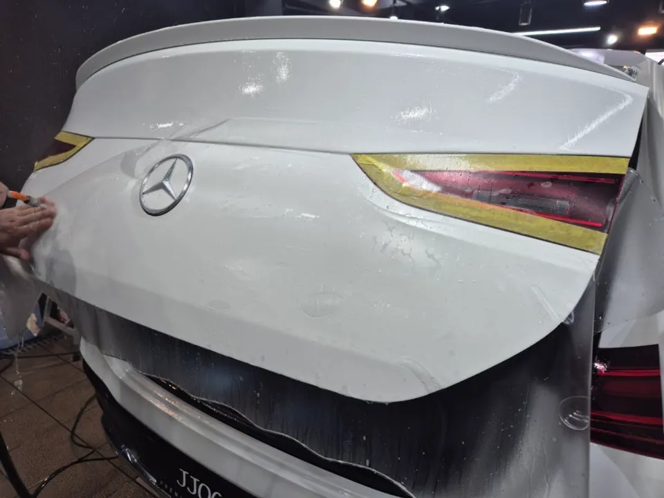 Mercedes-Benz GLEのPPF施工事例｜無光・ルーフトップ 施工写真 3-2