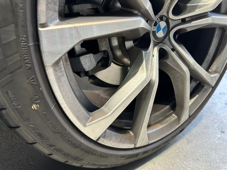 BMW Z4のガラスコーティング事例 施工写真 4-2