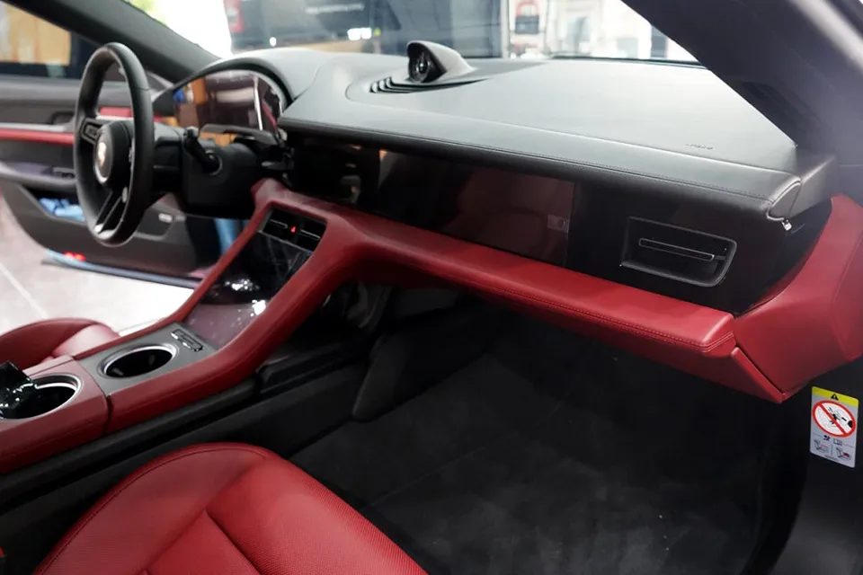 Porsche Taycan ppf - Porsche Taycan PPF Review: Ultimate Protection photo 4
