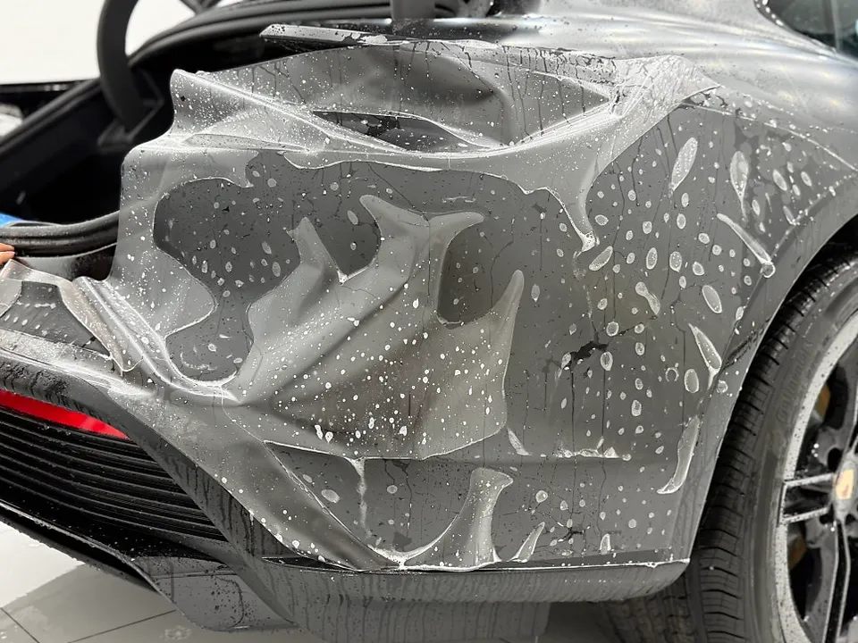 Porsche Taycan 4S PPF施工事例|無光フィルムで魅せるカスタム 施工写真 3-1