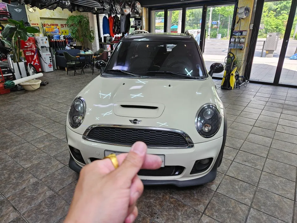 BMW MINI Cooper body repair installation result