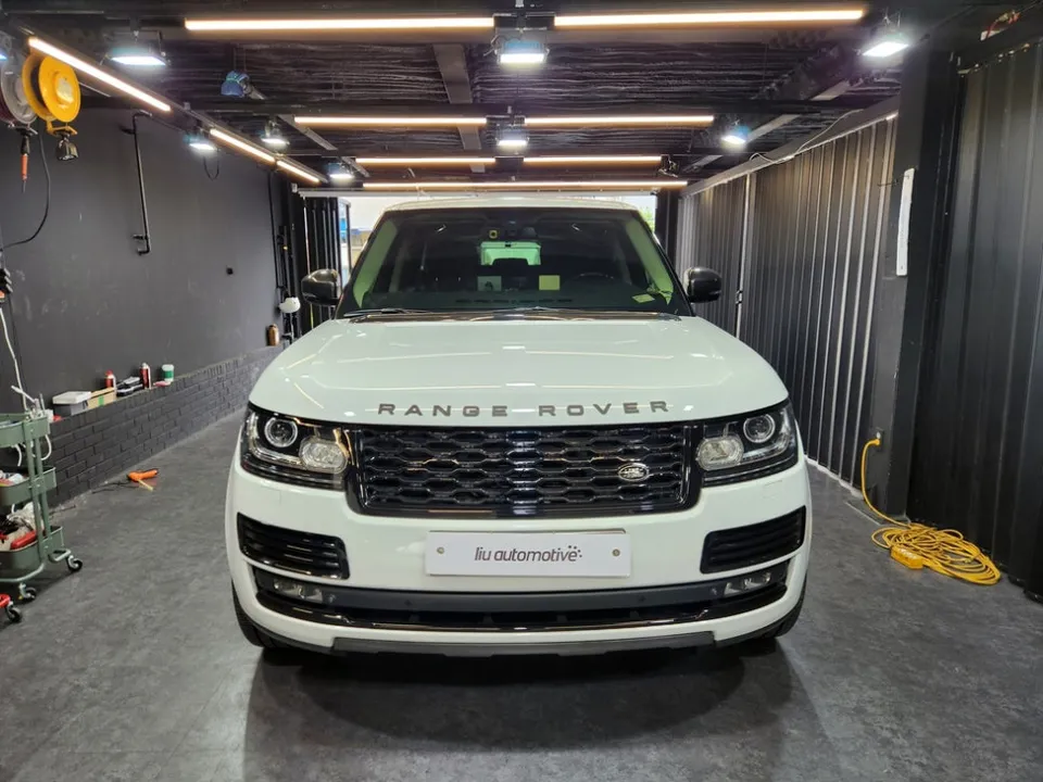 Land Rover Range Rover Vogue Interior Customization Review photo 3