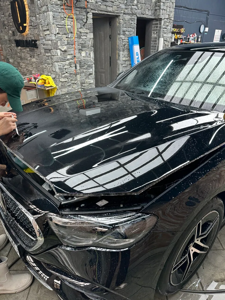 Mercedes-Benz EクラスのPPF施工事例｜費用目安・仕上がり 施工写真 1-2