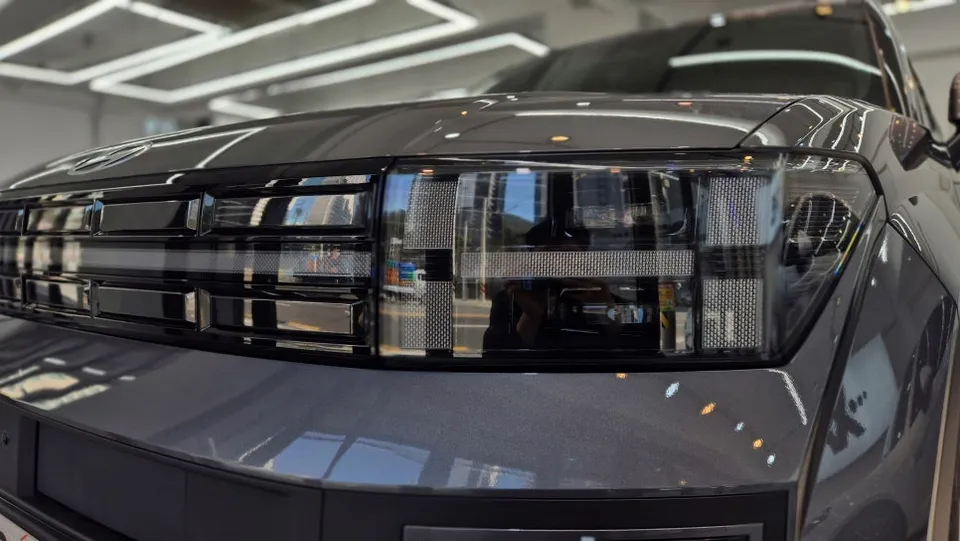 BMW X5のPPF施工事例｜費用目安と仕上がり 施工写真 3-2