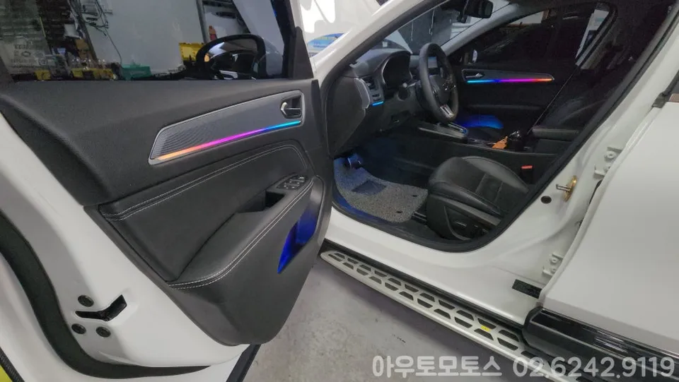 Renault Korea XM3 Ambient Lighting Review: Cost & Results photo 2