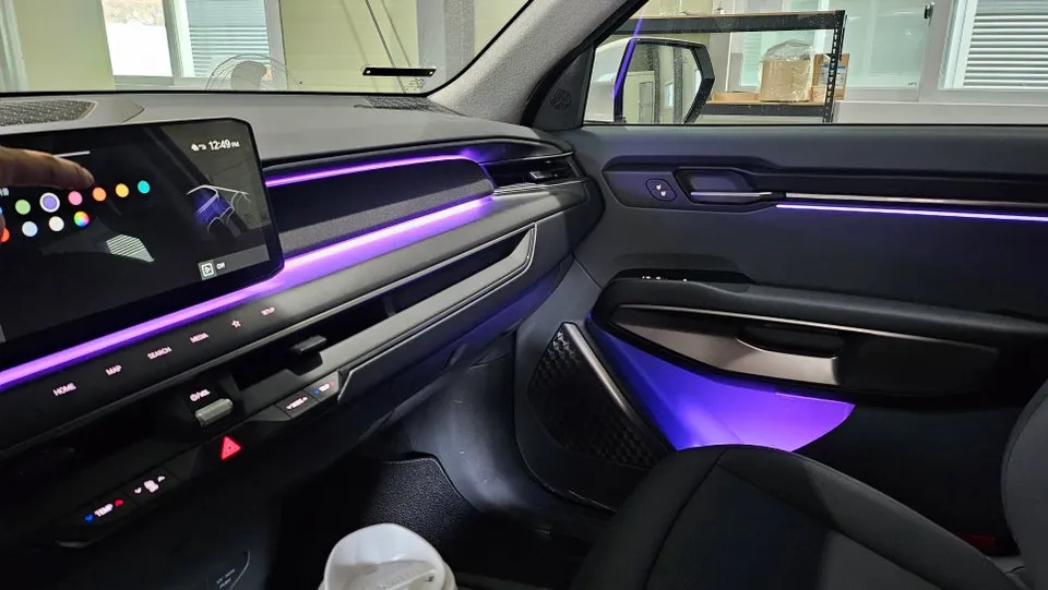 Kia EV9 ambient lighting - Kia EV9 Ambient Lighting Review — Cost & Results photo 4