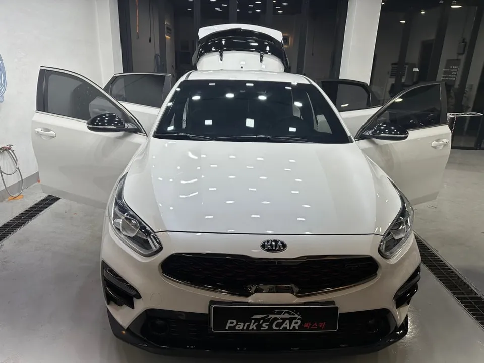 Kia K8のPPF施工事例|韓国での実例紹介 施工写真 2-3
