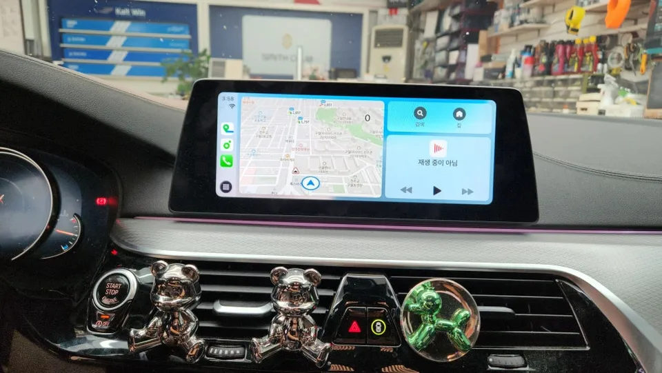 BMW 5 Series G30 android head unit - BMW 5 Series G30 CarPlay Retrofit Review photo 4