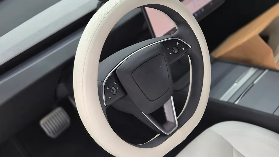 Tesla Model 3 window tinting - Tesla Model 3 Window Tinting Review - Enhanced Aesthetics photo 3
