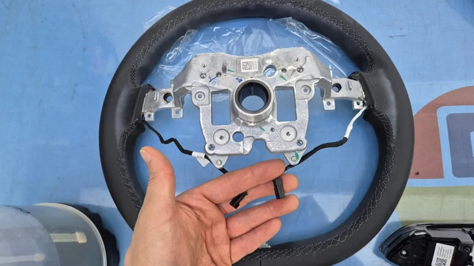 Tesla Model 3のカーフィルム施工事例|費用目安・仕上がり 施工写真 3-2